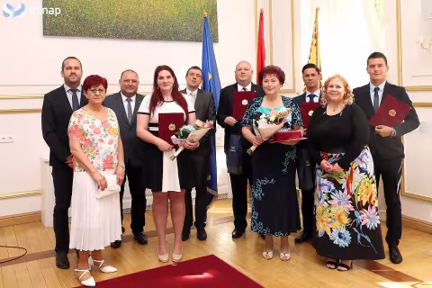 Van ok a büszkeségre - elismeréseket kaptunk a köztisztviselők napja alkalmából