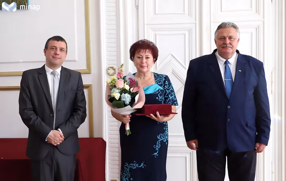 Van ok a büszkeségre - elismeréseket kaptunk a köztisztviselők napja alkalmából